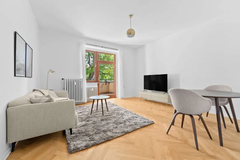 Charmante 2-Zimmer Wohnung in Neukölln - voll möbliert — photo 1